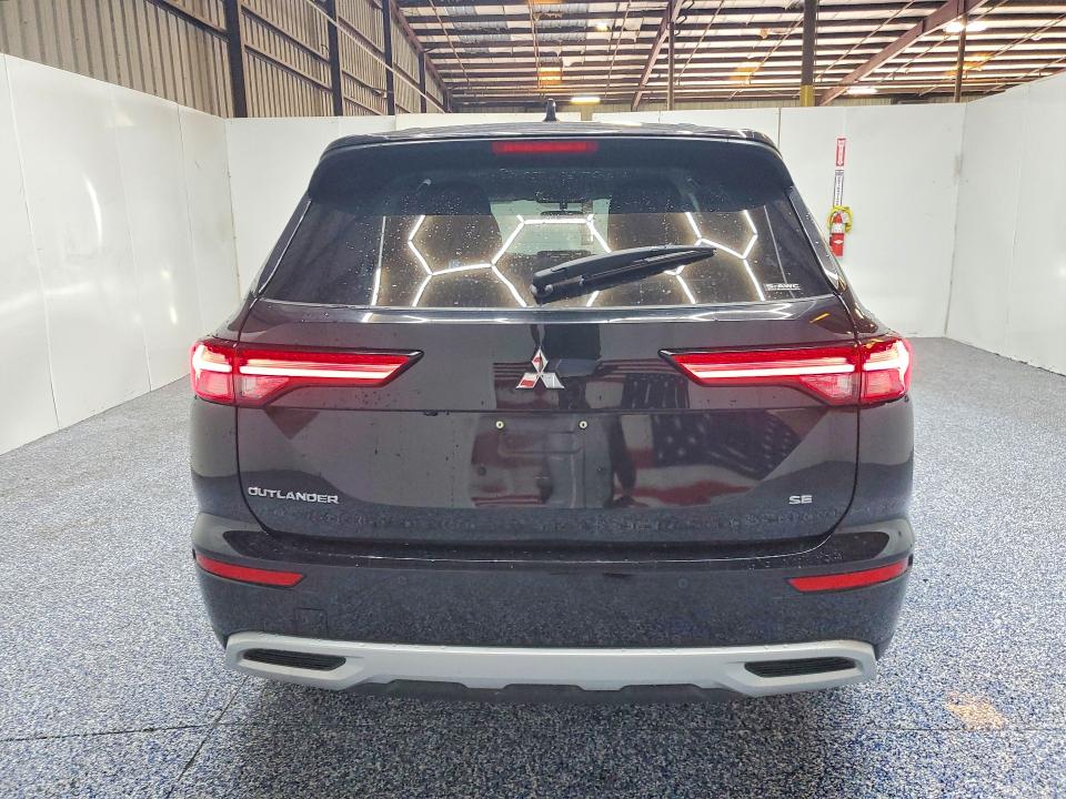 Продажа на аукционе авто 2024 Mitsubishi Outlander, vin: JA4J4VA80RZ065606, номер лота: 63148456