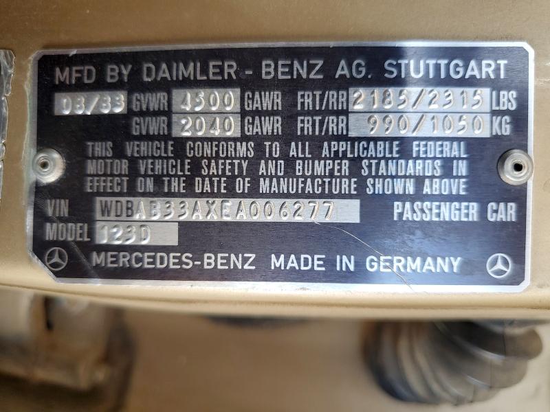 60393136 :رقم المزاد ، WDBAB33AXEA006277 vin ، 1984 Mercedes-benz 300 مزاد بيع