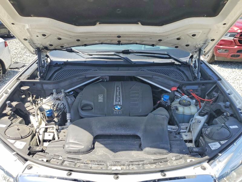 58809526 :رقم المزاد ، 5UXKS4C30H0Y15910 vin ، 2017 Bmw X5 مزاد بيع