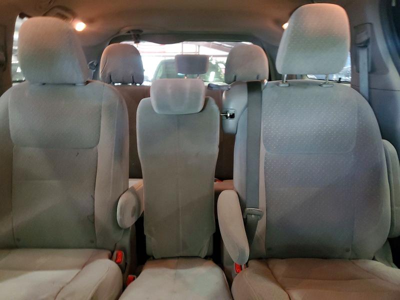 61739666 :رقم المزاد ، 5TDKZ3DC1JS944814 vin ، 2018 Toyota Sienna مزاد بيع