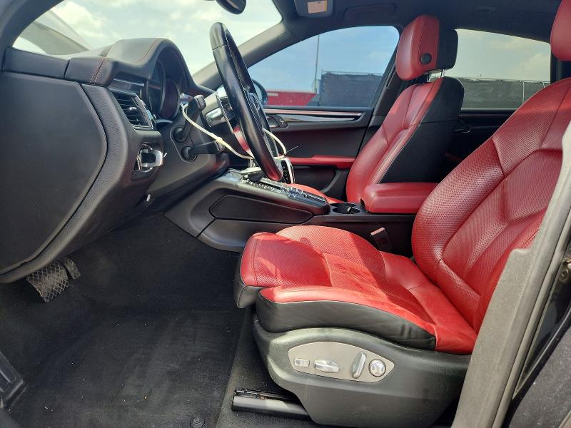 59913356 :رقم المزاد ، WP1AB2A51HLB14120 vin ، 2017 Porsche Macan مزاد بيع