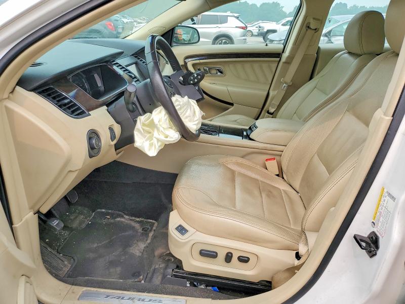 Продажа на аукционе авто 2015 Ford Taurus, vin: 1FAHP2F84FG174568, номер лота: 61310216
