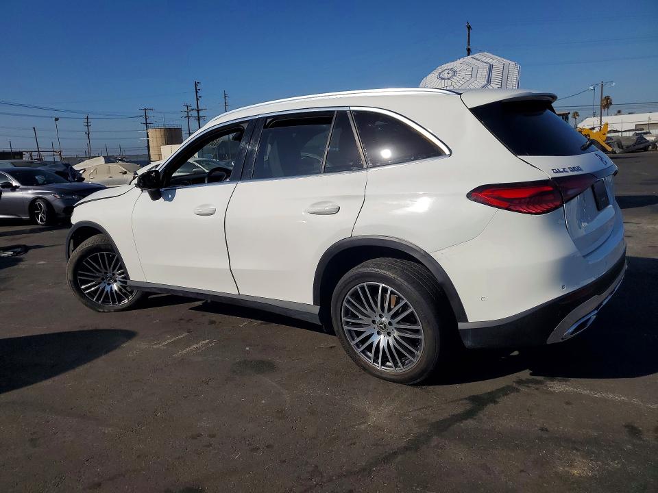63417246 :رقم المزاد ، W1NKM4GB1SF341881 vin ، 2025 Mercedes-benz Glc مزاد بيع