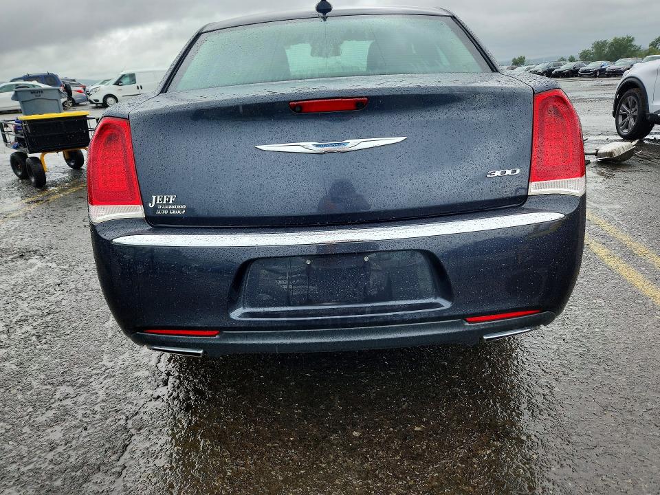 Продаж на аукціоні авто 2016 Chrysler 300, vin: 2C3CCAAG4GH329011, номер лоту: 59322096