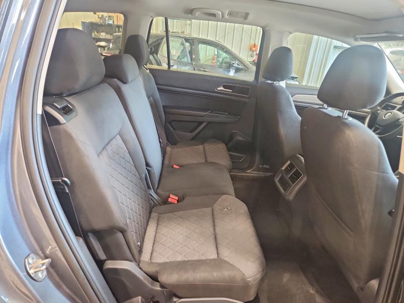 62660876 :رقم المزاد ، 1V2BR2CA6JC512634 vin ، 2018 Volkswagen Atlas مزاد بيع