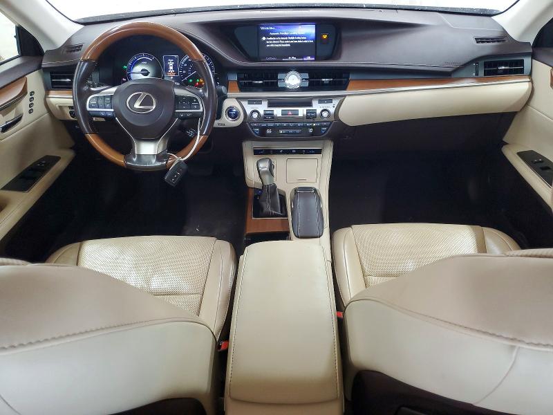 59861786 :رقم المزاد ، JTHBW1GG0H2149622 vin ، 2017 Lexus Es مزاد بيع