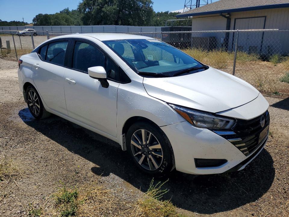2025 Nissan Versa მანქანა იყიდება აუქციონზე, vin: 3N1CN8EV6SL895603, აუქციონის ნომერი: 60900096