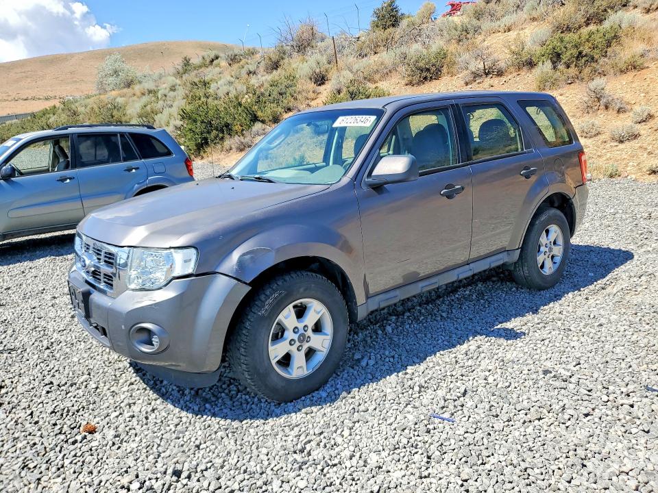 61226346 :رقم المزاد ، 1FMCU9C77AKB76477 vin ، 2010 Ford Escape مزاد بيع