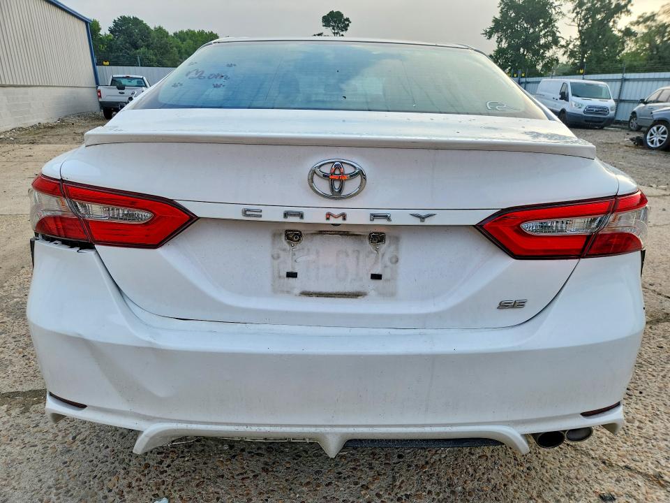 Aukcja sprzedaży 2018 Toyota Camry, vin: 4T1B11HK1JU061347, numer aukcji: 59867356