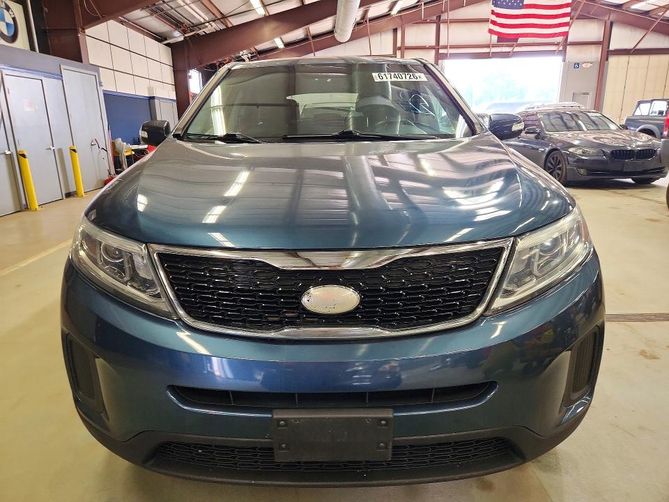 2014 Kia Sorento მანქანა იყიდება აუქციონზე, vin: 5XYKT3A60EG528787, აუქციონის ნომერი: 61740726