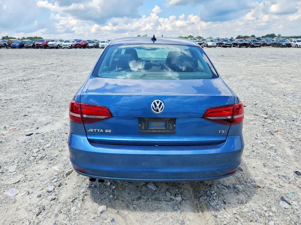 61378996 :رقم المزاد ، 3VWDB7AJ1HM291951 vin ، 2017 Volkswagen Jetta مزاد بيع