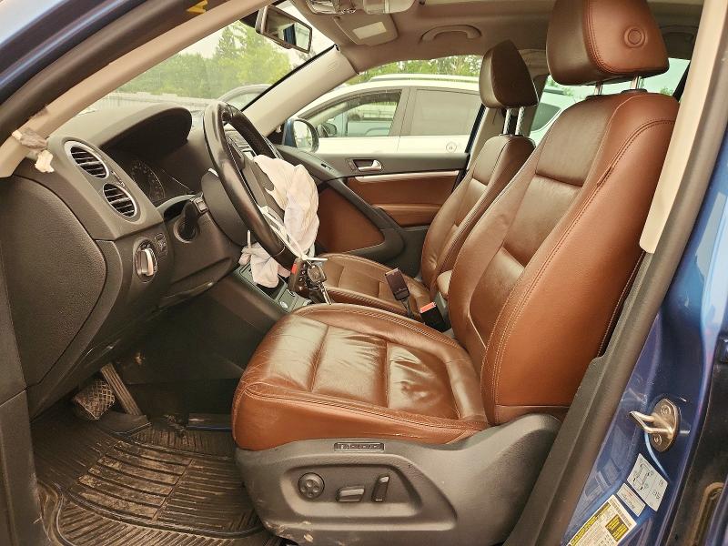 61158116 :رقم المزاد ، WVGLV7AX8HK010046 vin ، 2017 Volkswagen Tiguan مزاد بيع