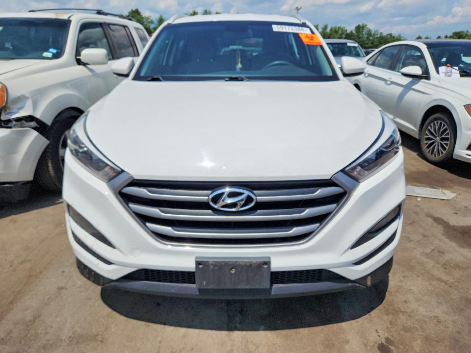 2017 Hyundai Tucson მანქანა იყიდება აუქციონზე, vin: KM8J3CA42HU552453, აუქციონის ნომერი: 59172386