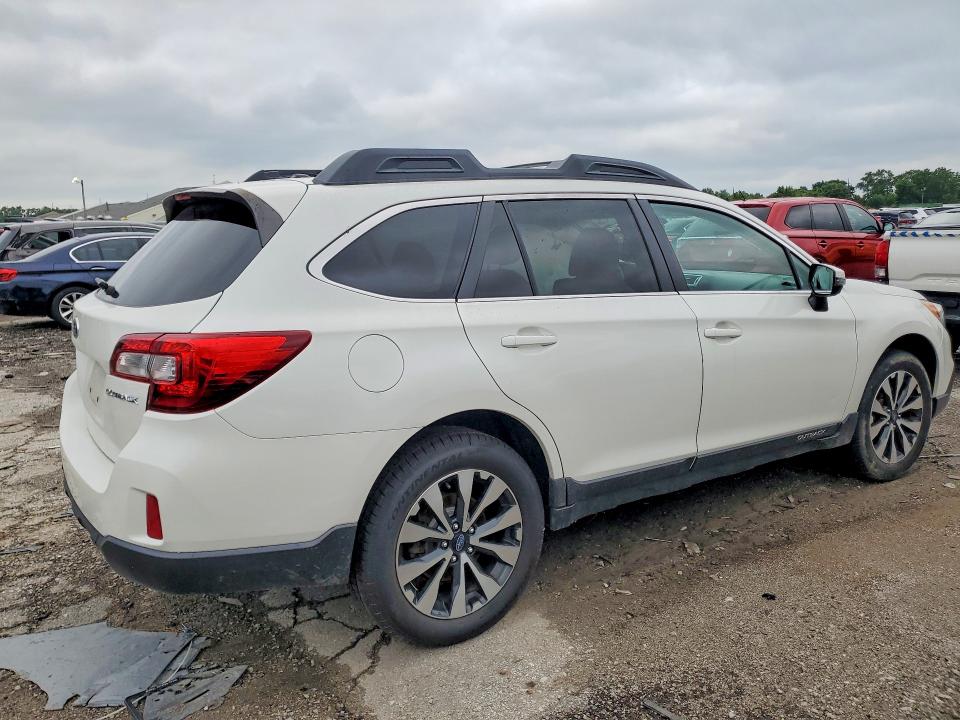 62918436 :رقم المزاد ، 4S4BSBLC3F3281198 vin ، 2015 Subaru Outback مزاد بيع