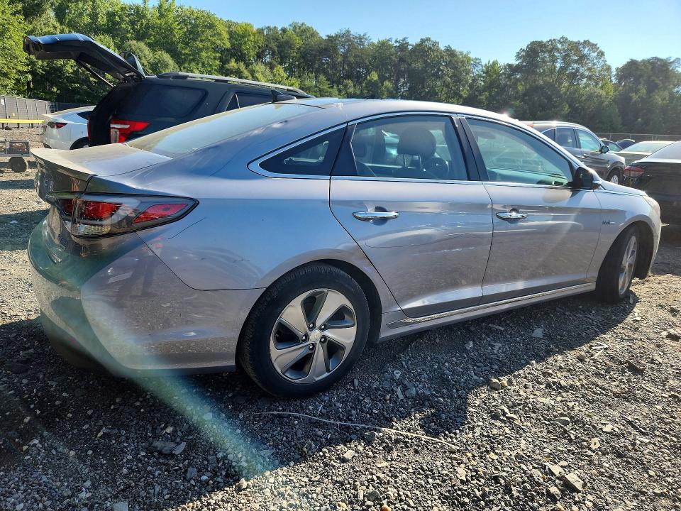 63213976 :رقم المزاد ، KMHE34L17GA008752 vin ، 2016 Hyundai Sonata Hybrid مزاد بيع