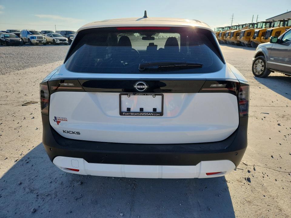 60374386 :رقم المزاد ، 3N8AP6BEXTL351053 vin ، 2026 Nissan Kicks مزاد بيع