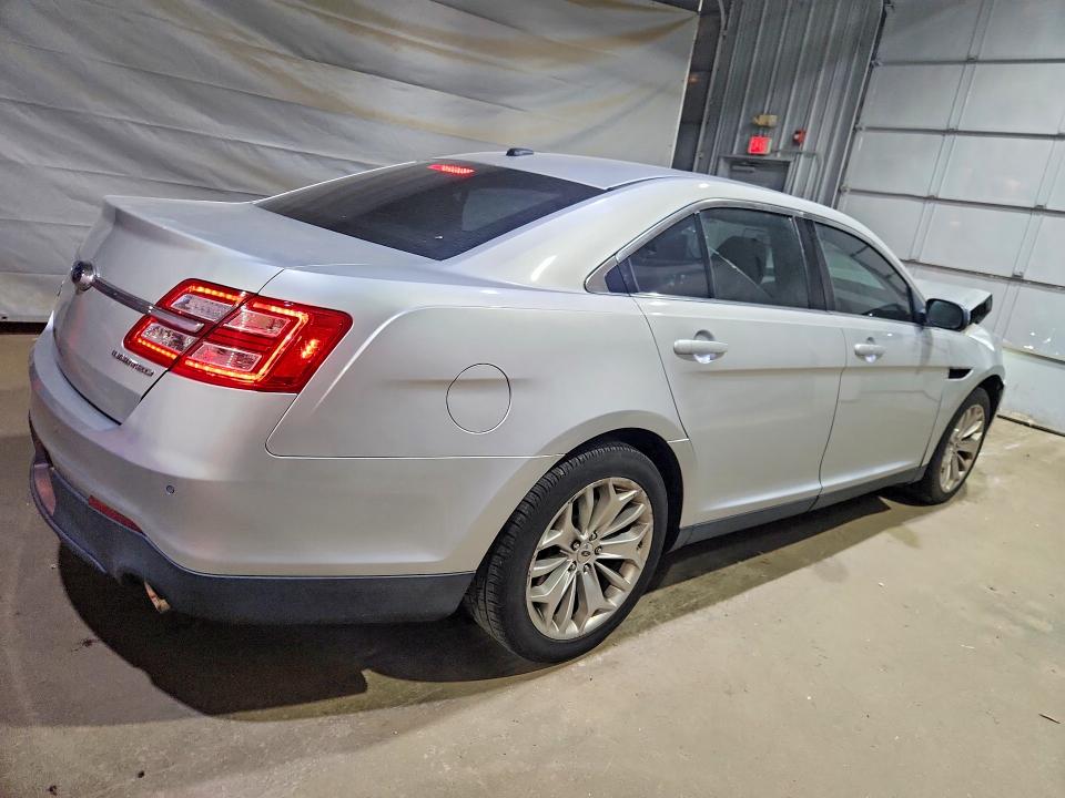 60862876 :رقم المزاد ، 1FAHP2F83DG217259 vin ، 2013 Ford Taurus مزاد بيع