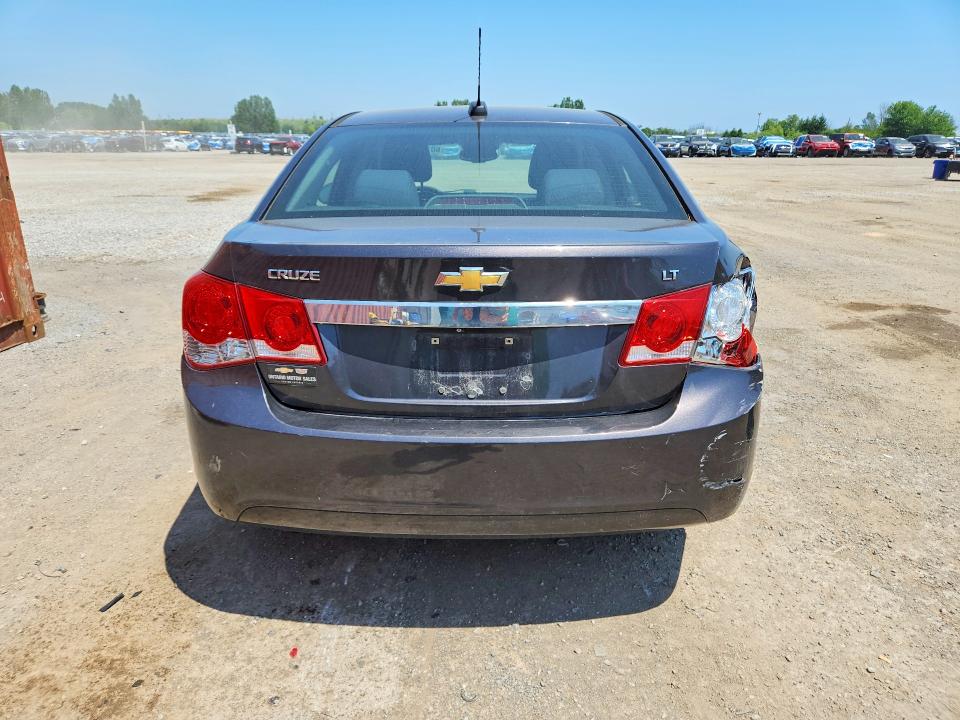 60767526 :رقم المزاد ، 1G1PE5SBXG7104484 vin ، 2016 Chevrolet Cruze Limited مزاد بيع