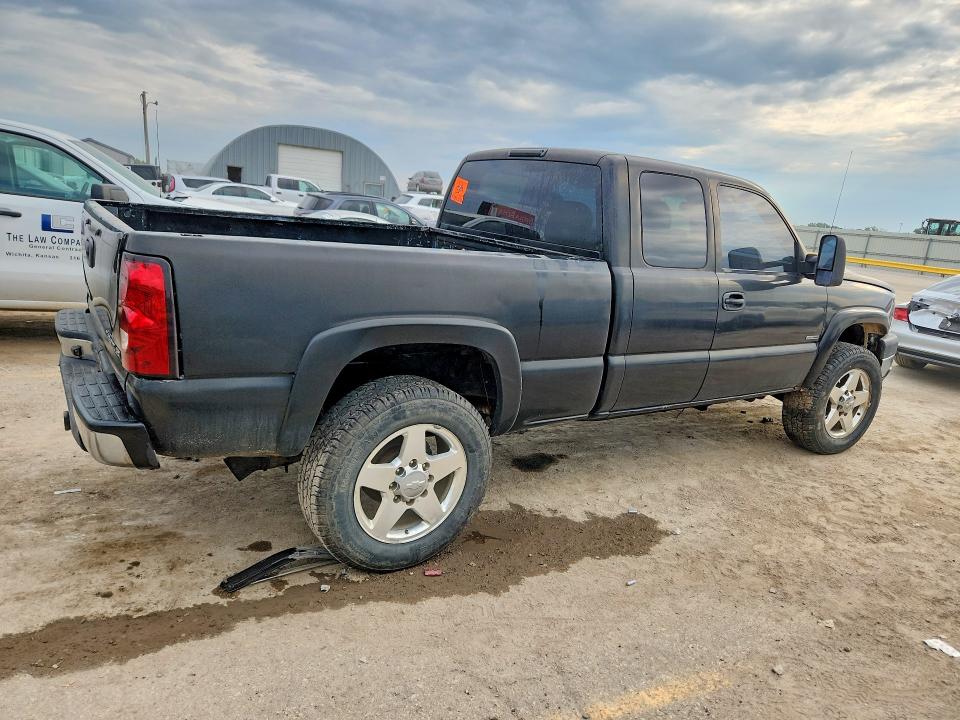 Продажа на аукционе авто 2006 Chevrolet Silverado, vin: 1GCHK29D36E217066, номер лота: 60462476