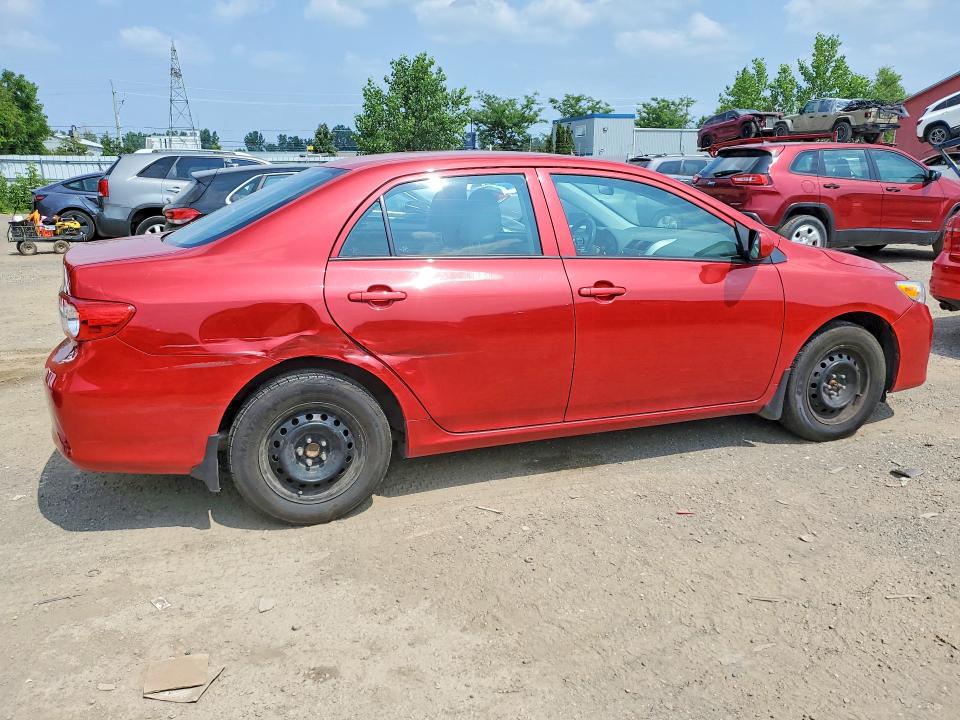 62154446 :رقم المزاد ، 2T1BU4EE0BC707293 vin ، 2011 Toyota Corolla مزاد بيع