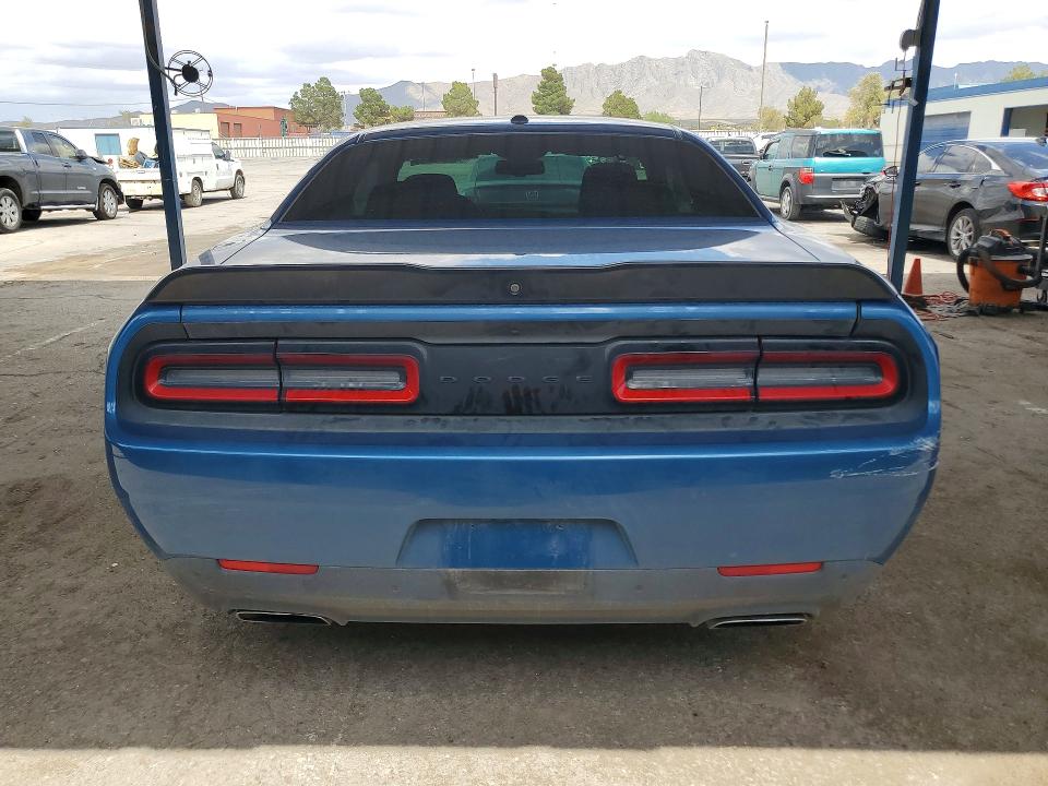 61019216 :رقم المزاد ، 2C3CDZBT7PH606158 vin ، 2023 Dodge Challenger مزاد بيع