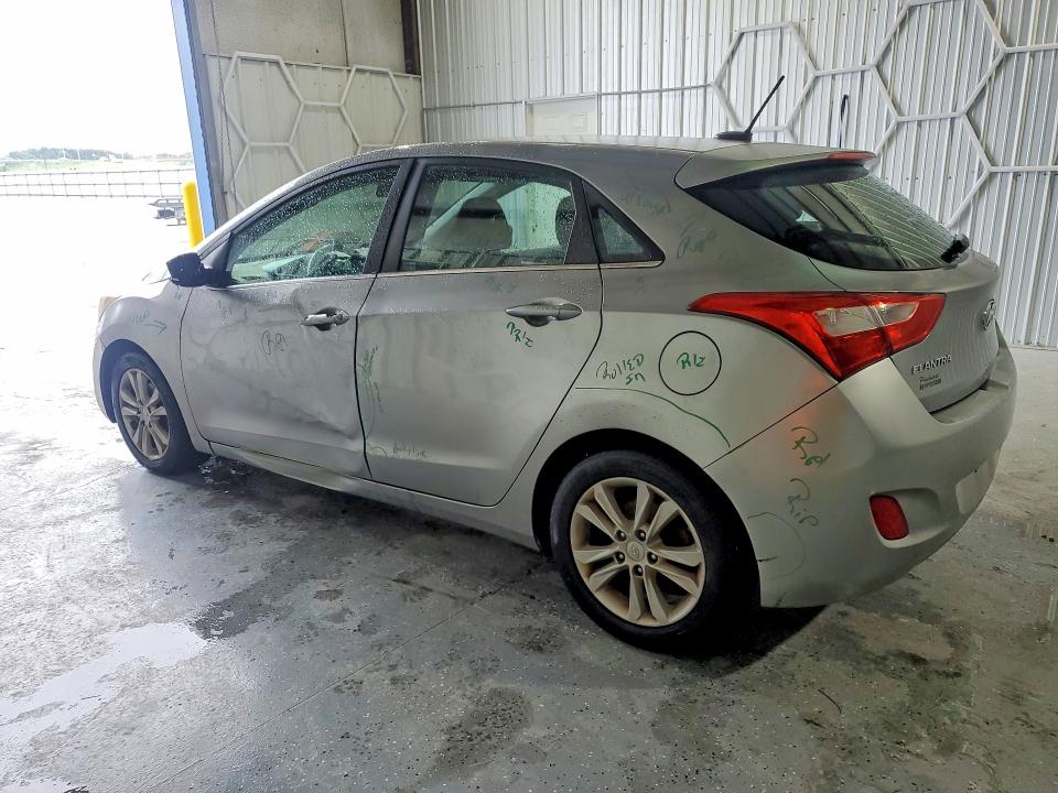 2015 Hyundai Elantra Gt მანქანა იყიდება აუქციონზე, vin: KMHD35LH3FU236064, აუქციონის ნომერი: 62481086