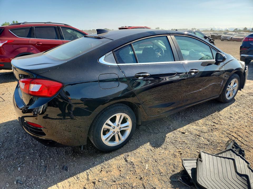 Продажа на аукционе авто 2018 Chevrolet Cruze, vin: 1G1BE5SM9J7148656, номер лота: 62156816