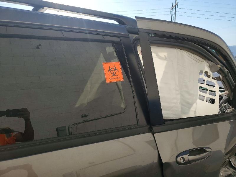 Продажа на аукционе авто 2005 Toyota Sequoia, vin: 5TDBT48A05S233868, номер лота: 61140326