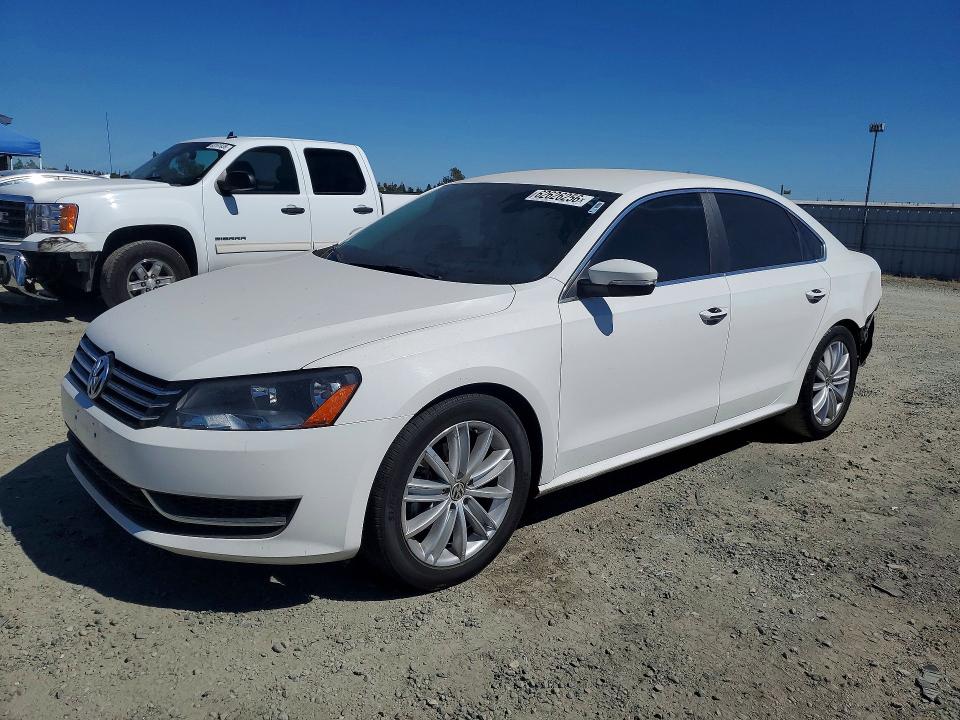 Продаж на аукціоні авто 2013 Volkswagen Passat, vin: 1VWBP7A35DC017528, номер лоту: 62626256
