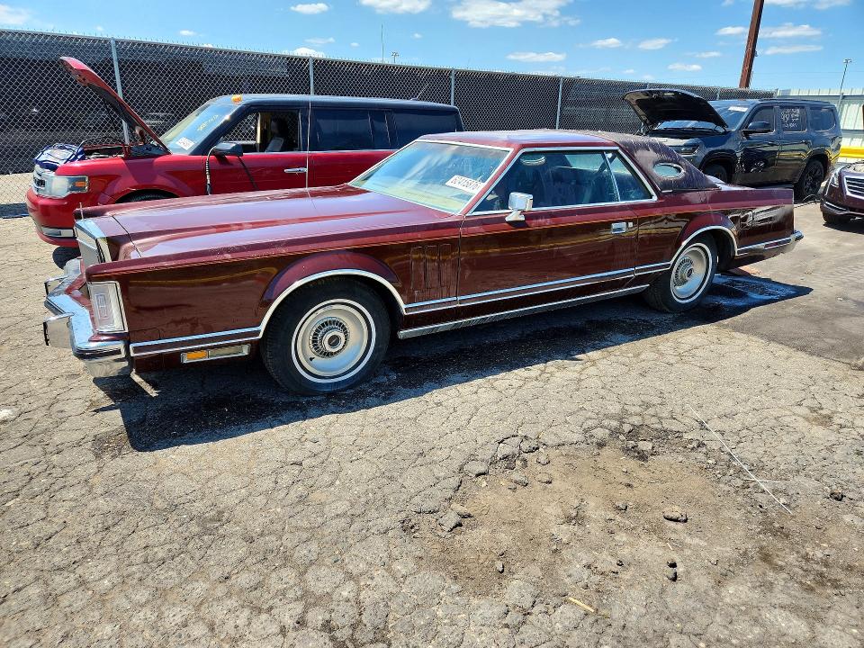 62415876 :رقم المزاد ، 7Y89A900122 vin ، 1977 Lincoln Continental Mk V مزاد بيع