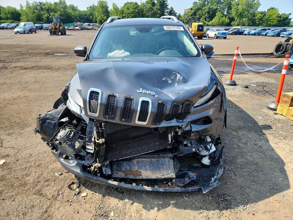 62810166 :رقم المزاد ، 1C4PJMCSXGW368399 vin ، 2016 Jeep Cherokee مزاد بيع