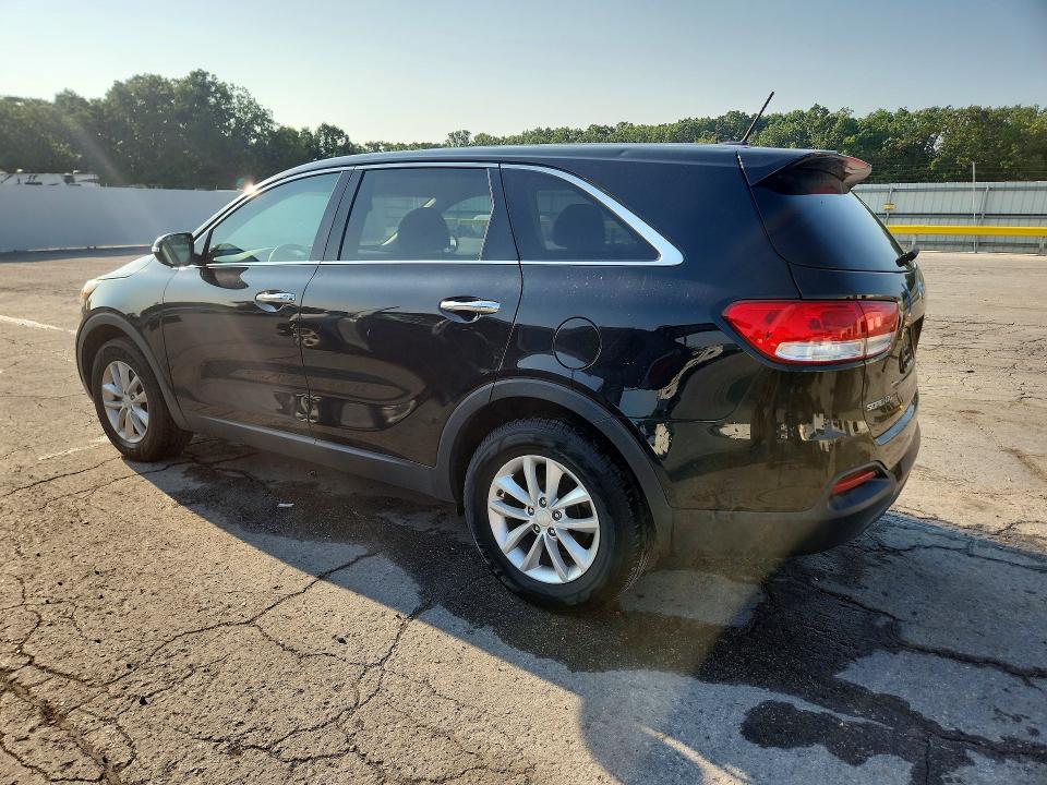 62116456 :رقم المزاد ، 5XYPG4A30JG366689 vin ، 2018 Kia Sorento مزاد بيع