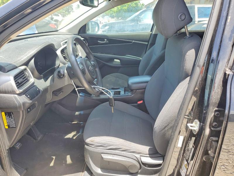 60794756 :رقم المزاد ، 5XYPG4A36HG195697 vin ، 2017 Kia Sorento مزاد بيع