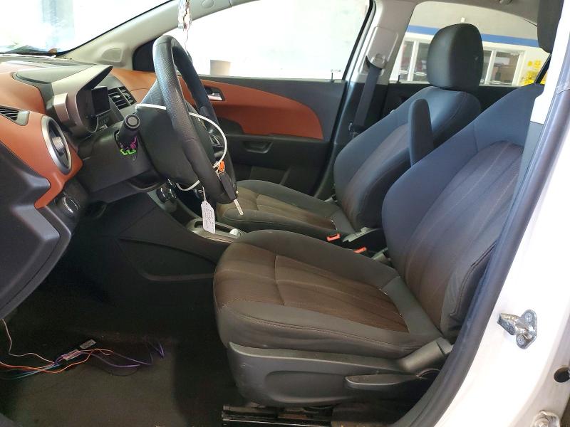 63052186 :رقم المزاد ، 1G1JC5SG9F4164831 vin ، 2015 Chevrolet Sonic مزاد بيع