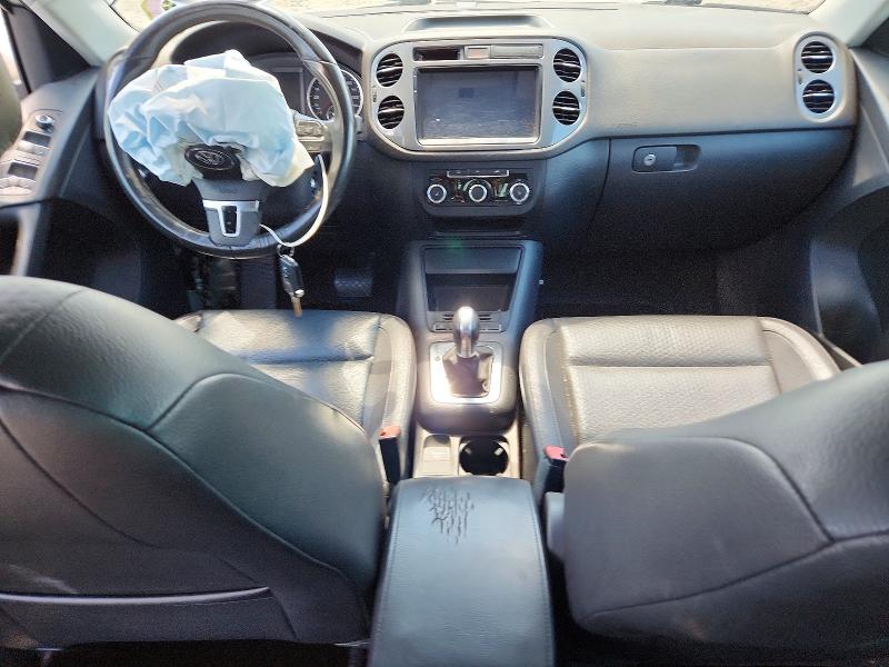 60225706 :رقم المزاد ، WVGAV7AX6CW515625 vin ، 2012 Volkswagen Tiguan مزاد بيع