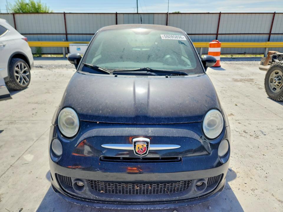 59285896 :رقم المزاد ، 3C3CFFFH7DT514856 vin ، 2013 Fiat 500 مزاد بيع