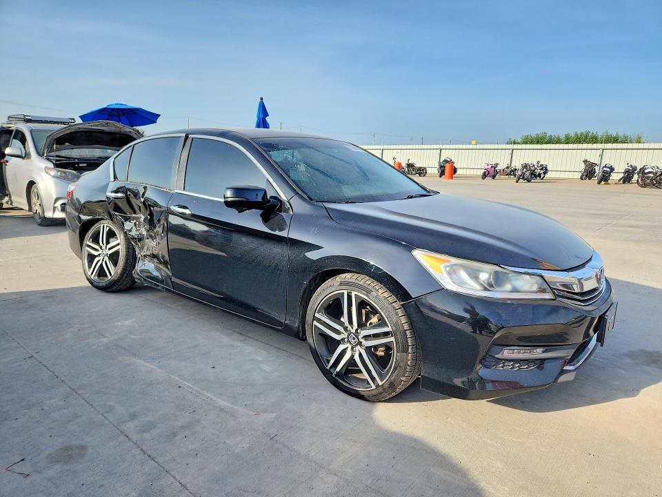 62991456 :رقم المزاد ، 1HGCR2F7XHA053301 vin ، 2017 Honda Accord مزاد بيع