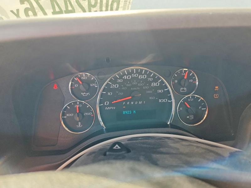 60924476 :رقم المزاد ، 1GCWGBFP1S1269899 vin ، 2025 Chevrolet Express G2500 مزاد بيع