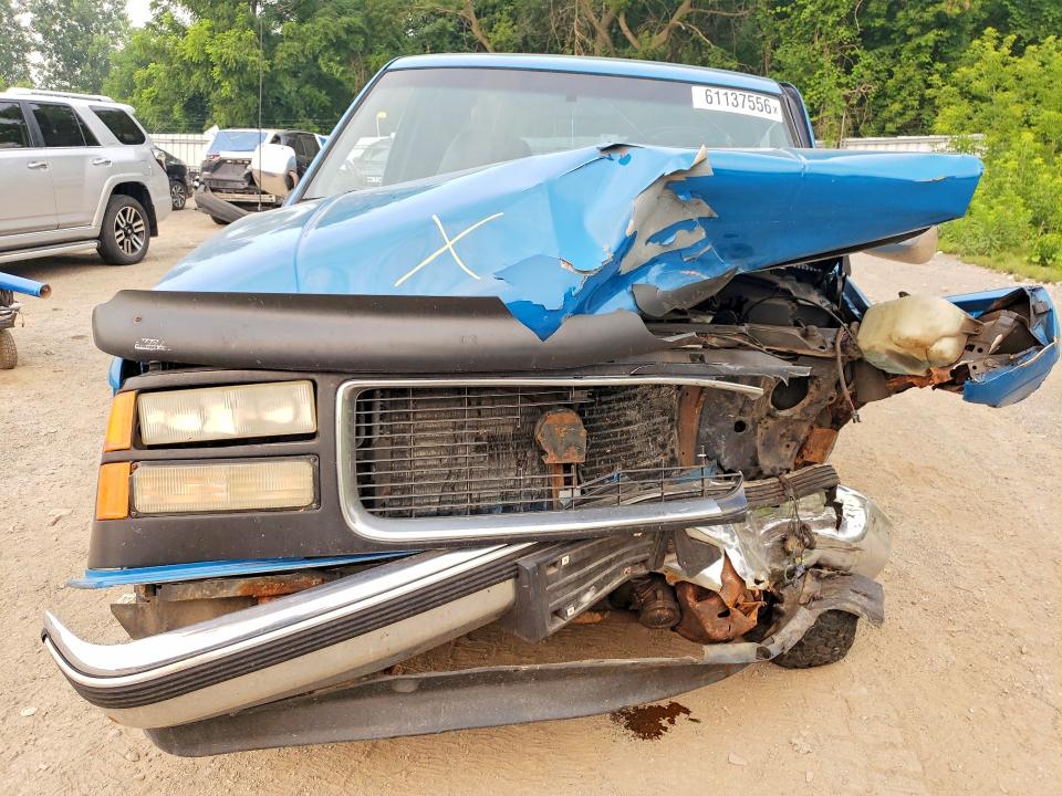 61137556 :رقم المزاد ، 2GTEC19H2R1519421 vin ، 1994 Gmc Sierra مزاد بيع