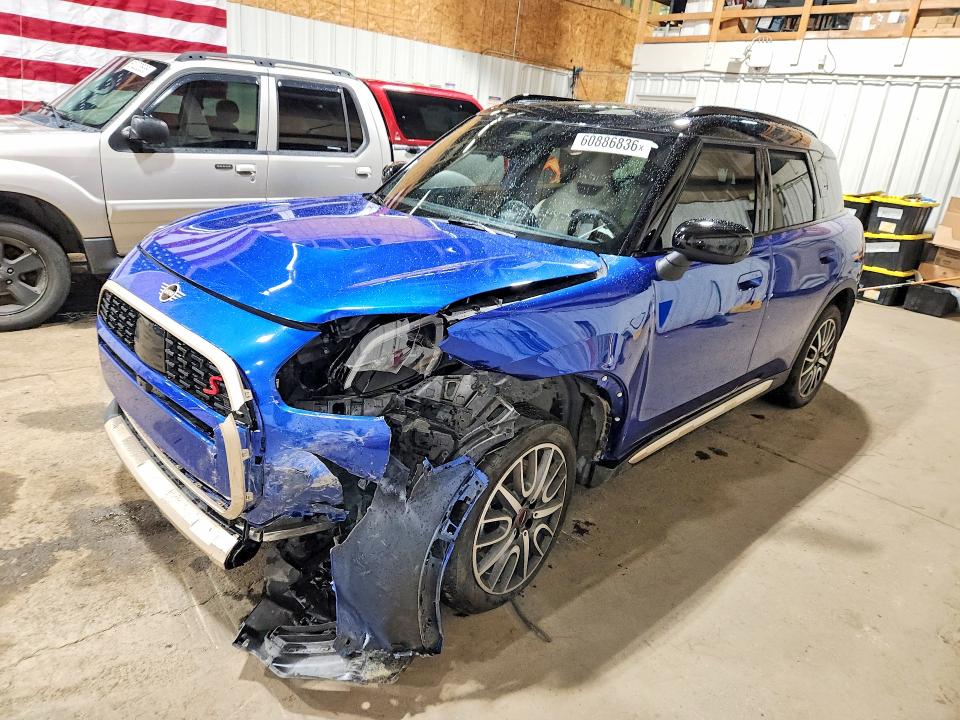 2025 Mini Countryman მანქანა იყიდება აუქციონზე, vin: WMZ23GA03S7P27599, აუქციონის ნომერი: 60886836