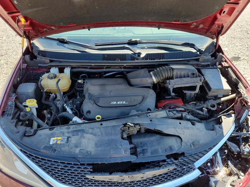 63251976 :رقم المزاد ، 2C4RC1EG3HR510595 vin ، 2017 Chrysler Pacifica مزاد بيع