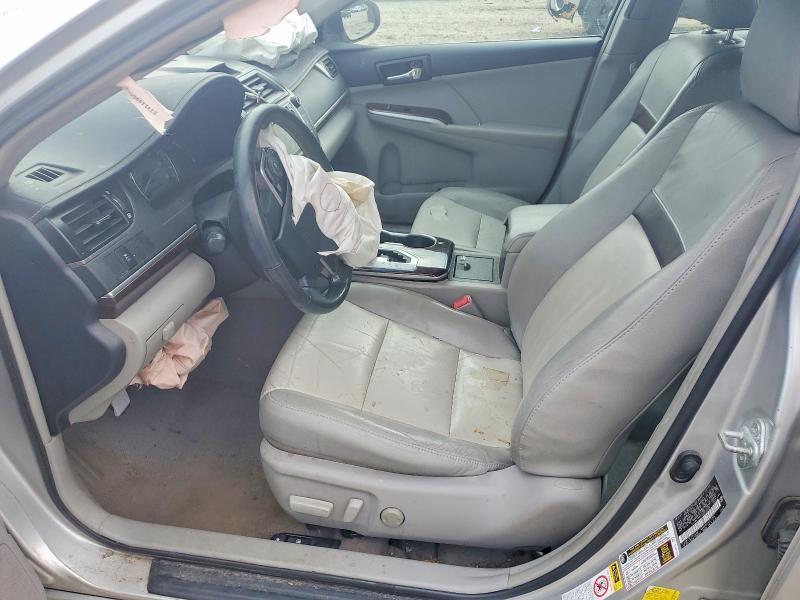 63013406 :رقم المزاد ، 4T1BK1FK4CU007298 vin ، 2012 Toyota Camry مزاد بيع