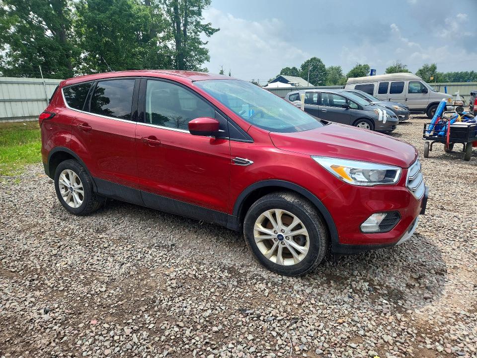 2019 Ford Escape მანქანა იყიდება აუქციონზე, vin: 1FMCU9GD8KUA84249, აუქციონის ნომერი: 85452655