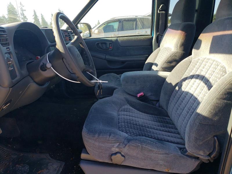 63247906 :رقم المزاد ، 1GCCS1955Y8241898 vin ، 2000 Chevrolet S Truck مزاد بيع