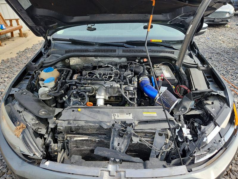 60400936 :رقم المزاد ، 3VWLL7AJ8EM350868 vin ، 2014 Volkswagen Jetta مزاد بيع