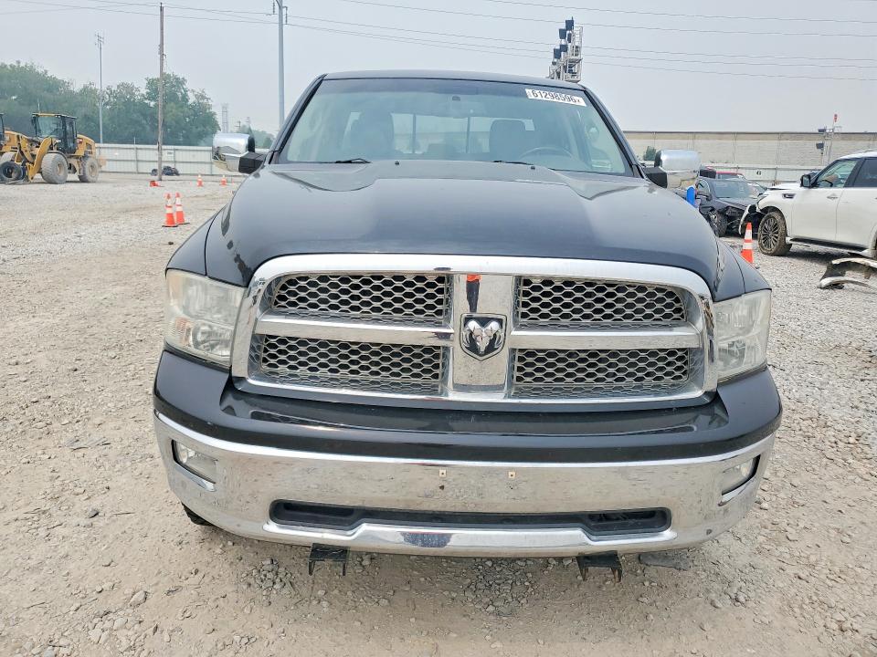 61298596 :رقم المزاد ، 1D7RV1GT0BS647901 vin ، 2011 Dodge Ram 1500 مزاد بيع
