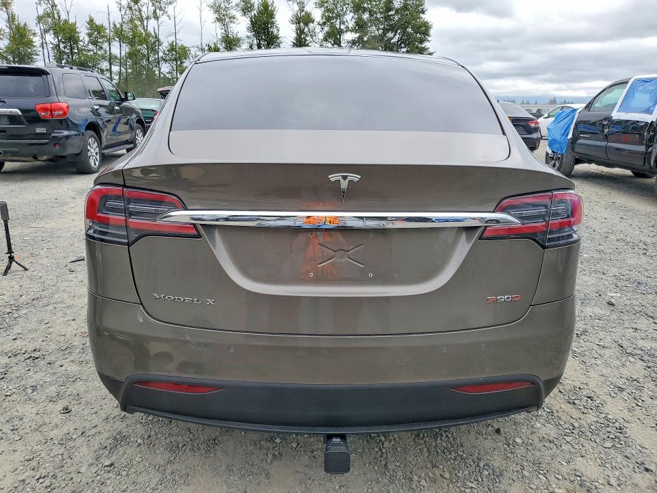 2016 Tesla Model X მანქანა იყიდება აუქციონზე, vin: 5YJXCBE45GF005753, აუქციონის ნომერი: 59631796