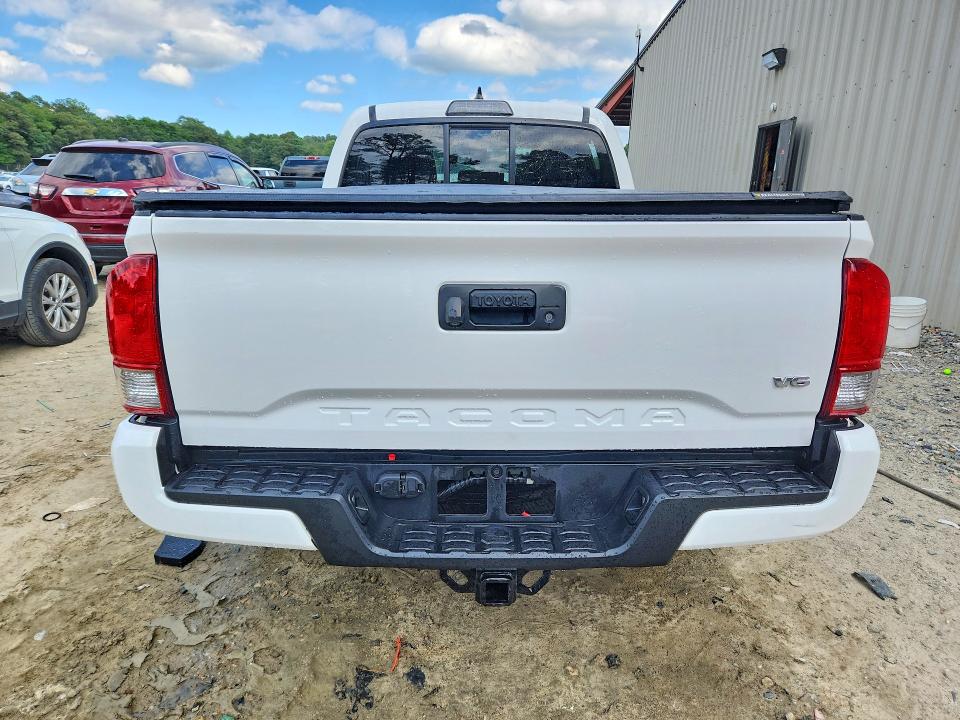 2016 Toyota Tacoma მანქანა იყიდება აუქციონზე, vin: 5TFDZ5BN4GX005684, აუქციონის ნომერი: 59821606