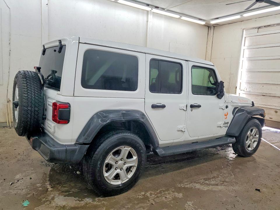 Продажа на аукционе авто 2021 Jeep Wrangler Unlimited, vin: 1C4HJXDN5MW636446, номер лота: 61912416