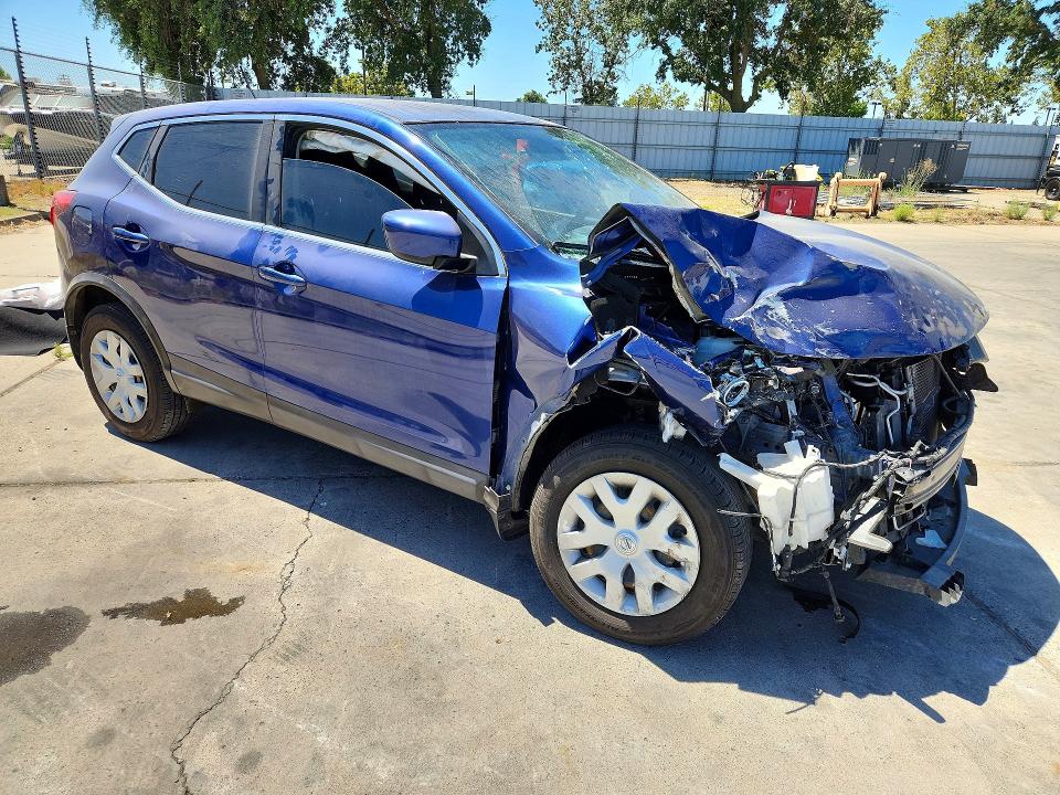 Продаж на аукціоні авто 2017 Nissan Rogue Sport, vin: JN1BJ1CP6HW002576, номер лоту: 60126896